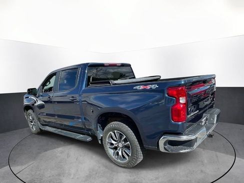 Used 2023 Chevrolet Silverado 1500 LT AWD/4WD image 5