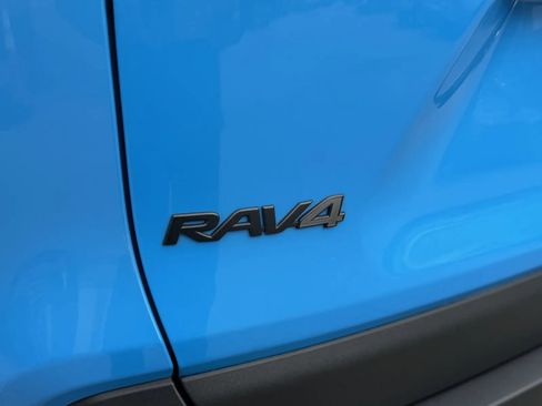 Used 2020 Toyota RAV4 Adventure image 40