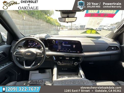 Used 2025 Chevrolet Tahoe Premier AWD/4WD image 25