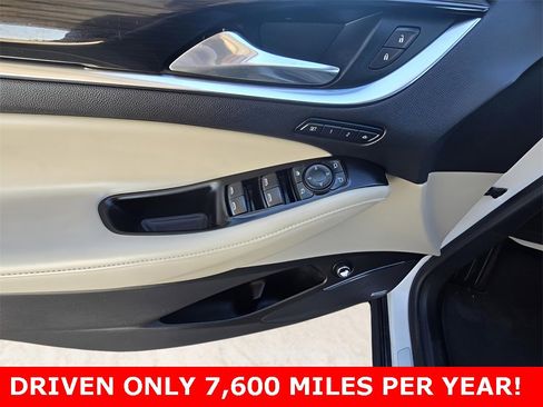 Used 2018 Buick Enclave Premium image 43