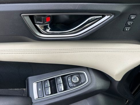 Used 2019 Subaru Ascent Limited w/ Popular Package #3 image 10