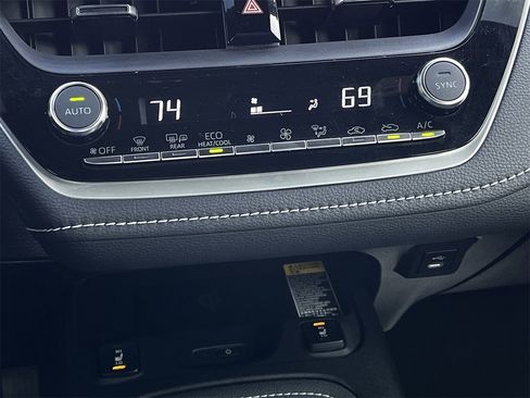 Used 2023 Toyota Corolla XSE image 18