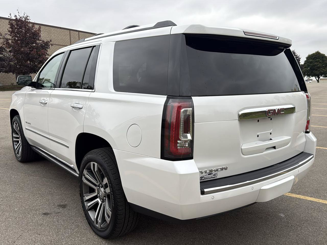 Used 2019 GMC Yukon Denali w/ Denali Ultimate Package AWD/4WD image 7