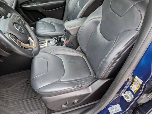 Certified 2016 Jeep Cherokee Limited AWD/4WD image 23