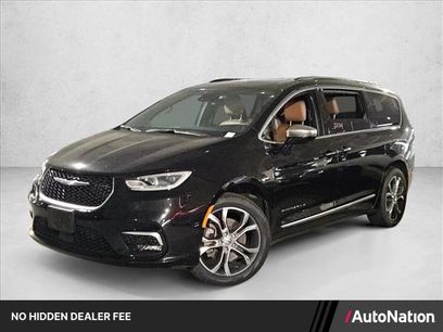 Used 2022 Chrysler Pacifica Pinnacle
