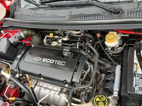 Used 2018 Chevrolet Sonic LS FWD image 16