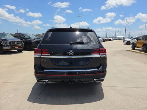 Used 2022 Volkswagen Atlas SE FWD image 13