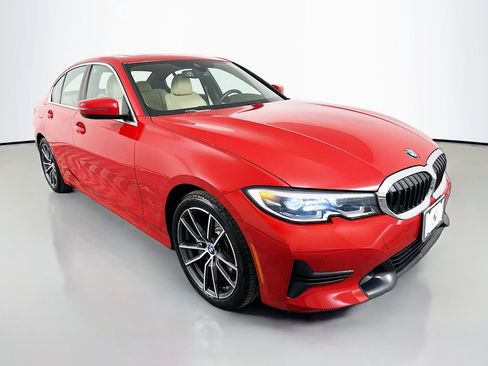 Used 2021 BMW 330i Sedan w/ Convenience Package RWD image 3