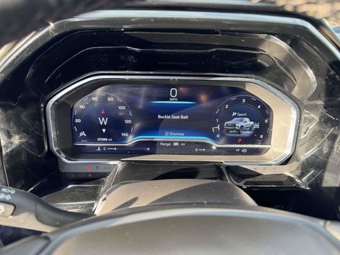 Used 2024 Chevrolet Silverado 1500 LT Trail Boss w/ Convenience Package II image 25