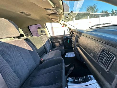 Used 2005 Dodge Ram 1500 Truck SLT RWD image 11