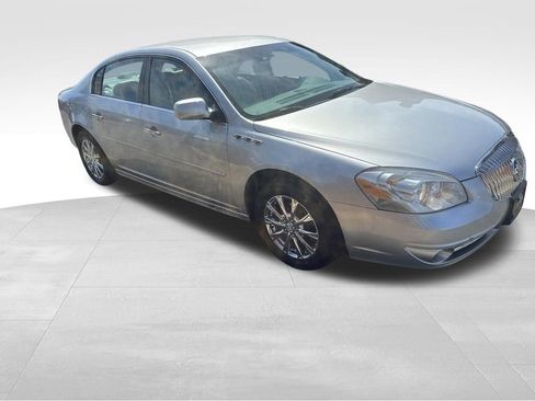 Used 2010 Buick Lucerne CXL FWD image 9