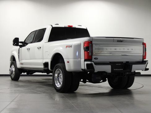 Used 2024 Ford F450 Limited w/ FX4 Off-Road Package image 6
