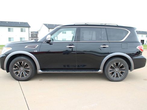 Used 2017 Nissan Armada Platinum w/ Captain Seat Package AWD/4WD image 17