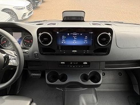 New 2026 Mercedes-Benz Sprinter 2500 image 26