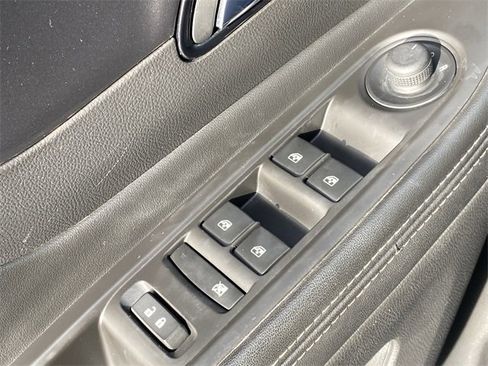 Used 2019 Buick Encore Preferred image 22