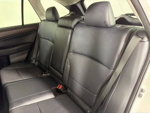 Used 2016 Subaru Outback 3.6R Limited AWD/4WD image 17