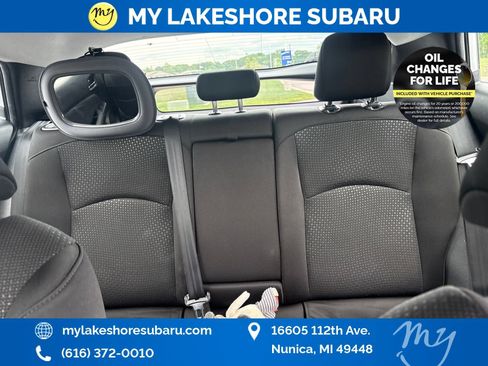 Used 2020 Toyota Prius LE FWD image 13