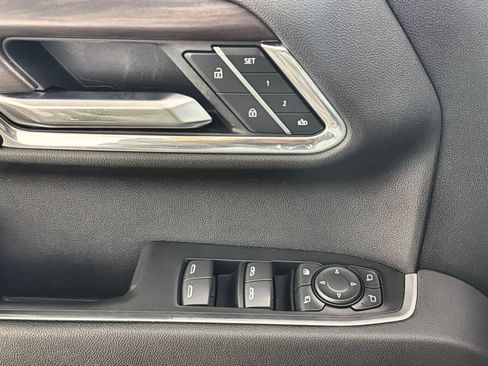 Used 2023 GMC Sierra 1500 SLT w/ SLT Convenience Package image 15