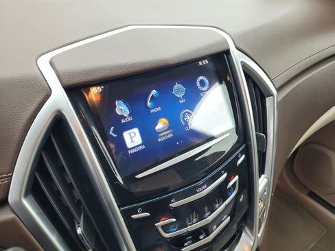 Used 2015 Cadillac SRX Luxury w/ Trailering Package image 15