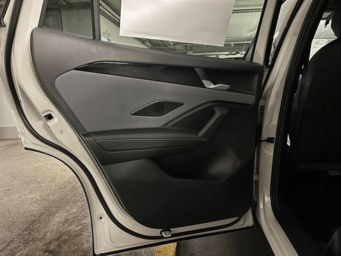 New 2026 Volkswagen Tiguan SE R-Line FWD image 22