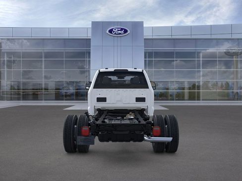 New 2026 Ford F450 XL image 5
