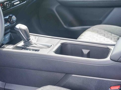 New 2026 Nissan Kicks SV image 20