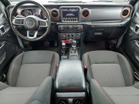 Used 2023 Jeep Gladiator Mojave w/ Cold Weather Group AWD/4WD image 3