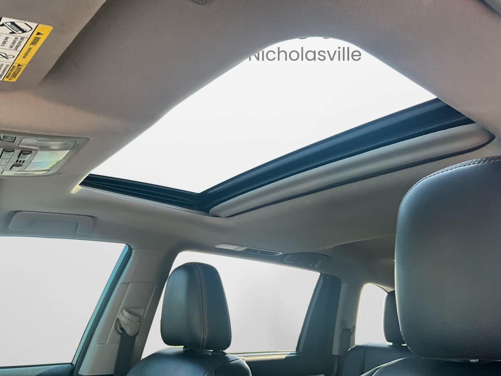 Used 2018 Toyota Highlander XLE FWD image 20