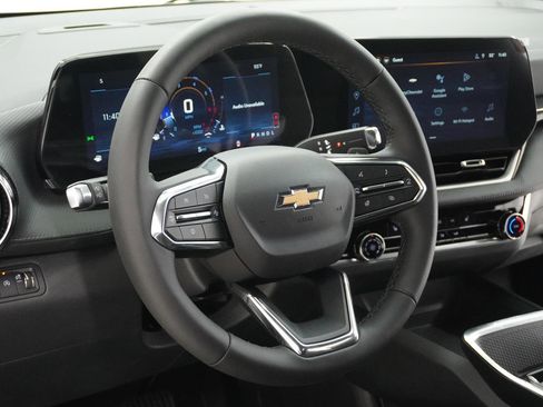 New 2026 Chevrolet Equinox LT image 17