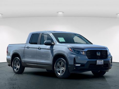 Certified 2023 Honda Ridgeline RTL image 8