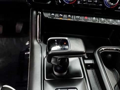 Used 2024 GMC Sierra 1500 AT4X image 19