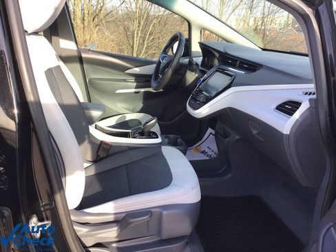 Used 2019 Chevrolet Bolt LT image 19