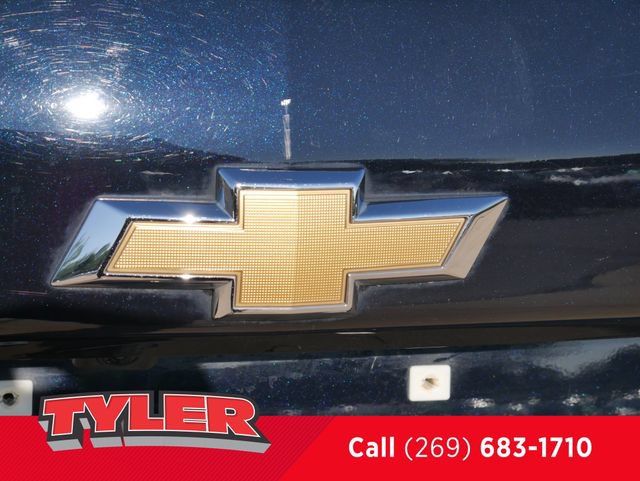 Used 2020 Chevrolet Equinox LT w/ Driver Convenience Package FWD image 15