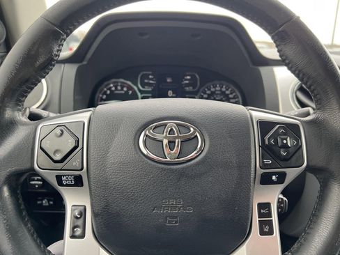 Used 2018 Toyota Tundra Limited w/ Limited Premium Package image 27