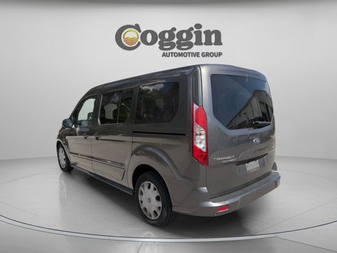 Used 2019 Ford Transit Connect XLT image 3