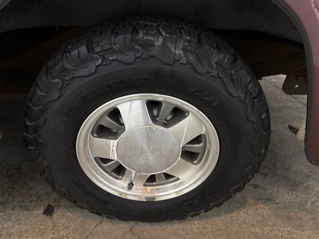 Used 1998 Chevrolet Express 1500 RWD image 9