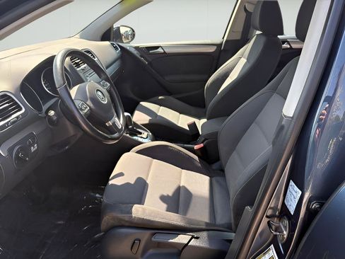 Used 2013 Volkswagen Golf TDI FWD image 11