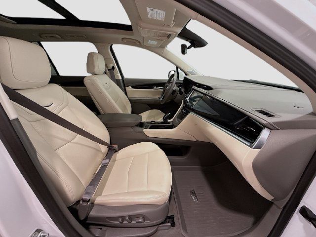 Used 2024 Cadillac XT6 Premium Luxury w/ Technology Package AWD/4WD image 25