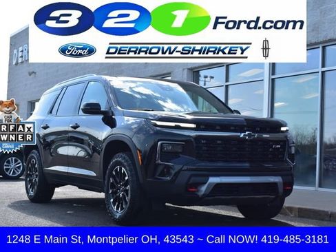 Used 2024 Chevrolet Traverse Z71 w/ Enhanced Driving Package image 1