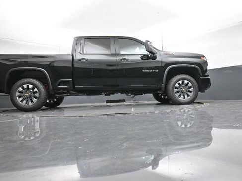 New 2025 Chevrolet Silverado 2500 Custom w/ Custom Value Package image 14