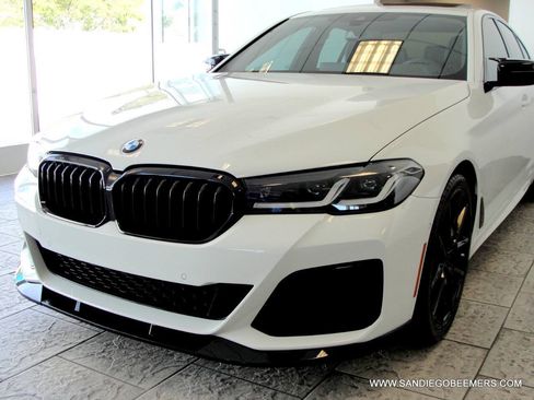 Used 2023 BMW 540i w/ M Sport Package RWD image 40