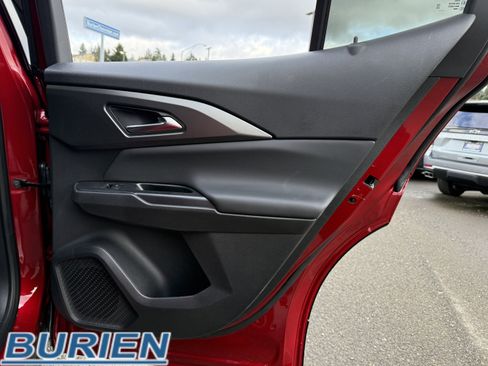 New 2026 Chevrolet Equinox EV LT image 24