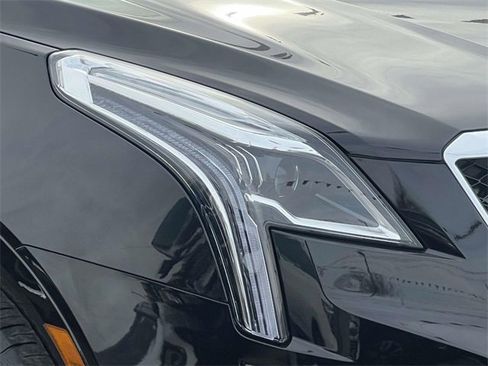 Used 2025 Cadillac XT5 Sportv w/ Technology Package image 8