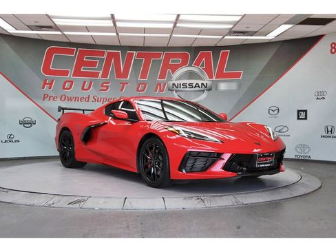 Used 2025 Chevrolet Corvette Stingray Coupe w/ Battery Protection Package RWD image 1