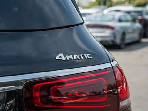 Used 2021 Mercedes-Benz GLS 450 4MATIC image 8