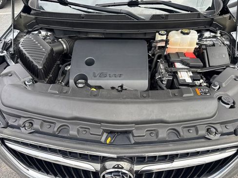 Used 2021 Buick Enclave Premium w/ Sun and Sites Package image 21