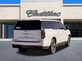 Used 2022 Cadillac Escalade ESV Sport Platinum video 3