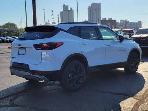 New 2026 Chevrolet Blazer LT w/ Convenience Package AWD/4WD image 2