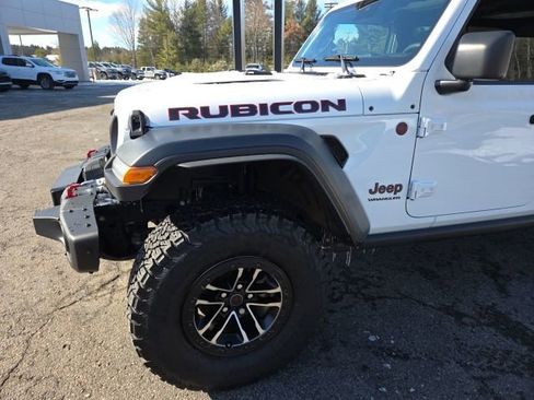 Used 2024 Jeep Wrangler Unlimited Rubicon w/ XTREMEE 35" Tire Package image 34