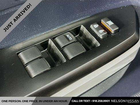 Used 2014 Toyota Tundra SR5 image 17